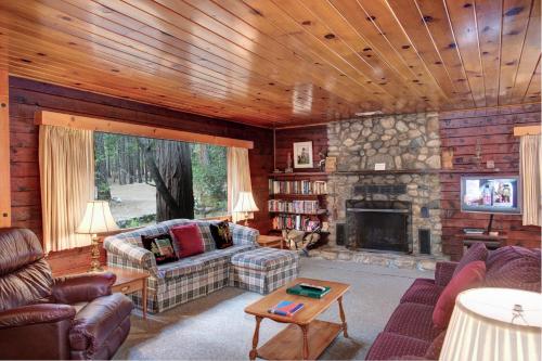 57 The Williams Cabin – Photos 3