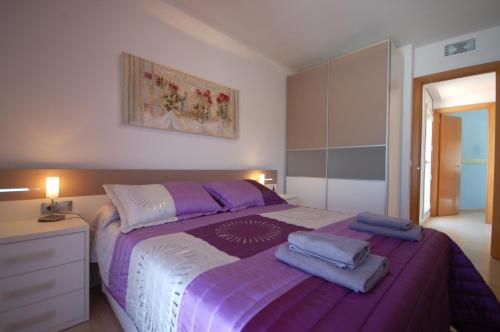 Afbeelding uit fotogalerij van Lets Holidays Big Terrace House and 2 Parking in Tossa de Mar