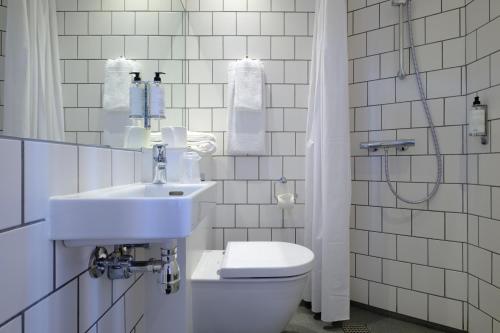 Ванна кімната в Zleep Hotel Copenhagen City
