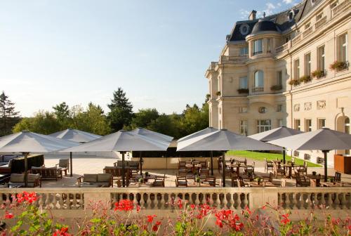 Château Hôtel Mont Royal Chantilly, La Chapelle-en-Serval – Updated 2023  Prices