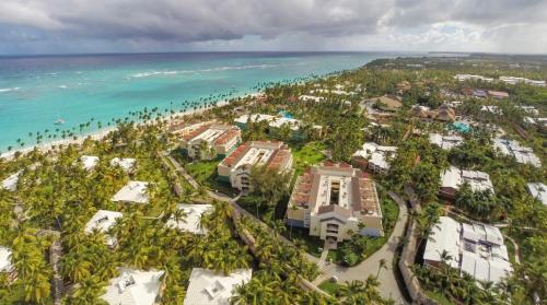 an aerial view of the beach and the ocean at Grand Palladium Bavaro Suites Resort & Spa - All Inclusive in Punta Cana