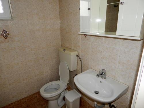 Koupelna v ubytování Small country apartment in Tripoli