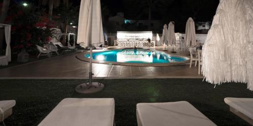 Bazén v ubytování La Concha Soul Boutique Hotel nebo v jeho okolí