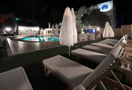 Bazén v ubytování La Concha Soul Boutique Hotel nebo v jeho okolí