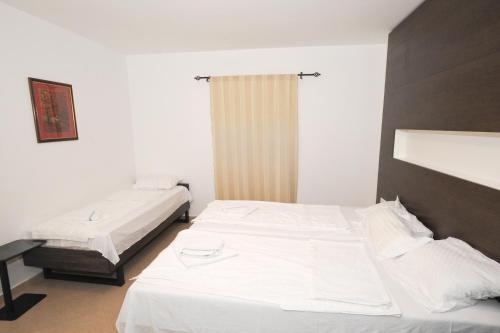 Fotografie z fotogalerie ubytování Apartments Feral v destinaci Kotor