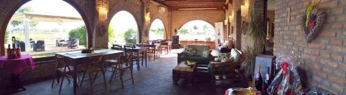 Restoran atau tempat lain untuk makan di Agriturismo Isola Augusta