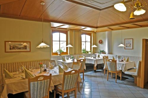 En restaurant eller et spisested på Hotel Lengsteinerhof