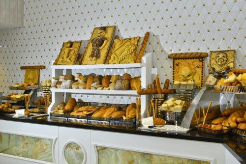 Mad på hotellet eller i nærheden