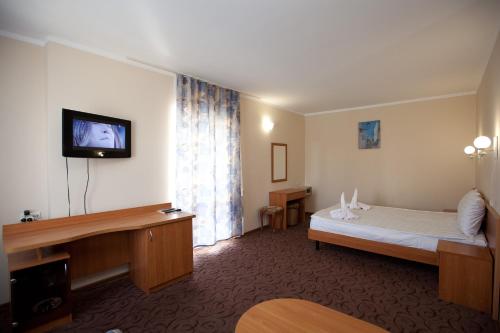 Легло или легла в стая в Galotel Adler Hotel