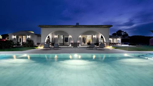 Villa Peninsula Saint Tropez Saint Tropez France Booking Com