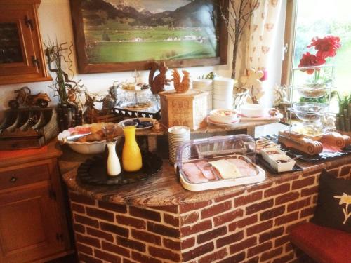 Jídlo v penzionu nebo okolí