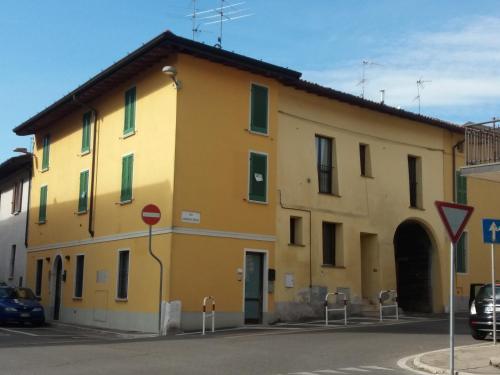 The building in which the holiday home is located