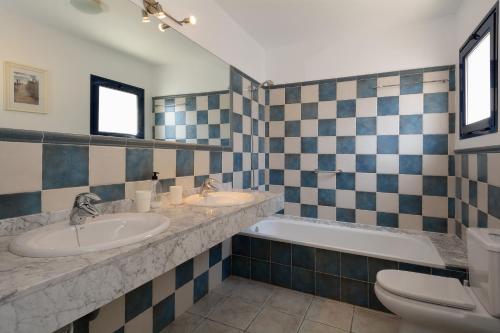 Et badeværelse på Villa Yucas