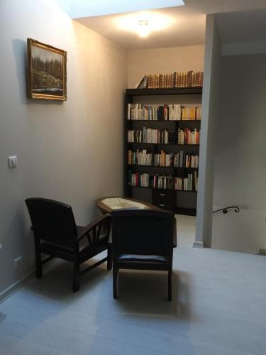 Perpustakaan di rumah percutian