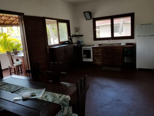 Η κουζίνα ή μικρή κουζίνα στο Country Club Pititinga
