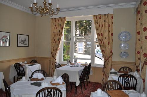 Restaurace v ubytování The Westbourne
