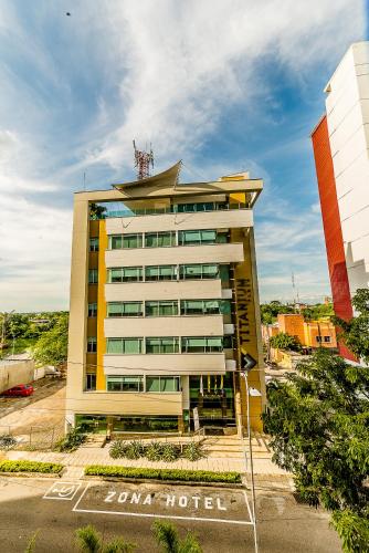El edificio en el que está el hotel