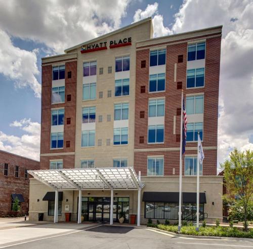 a rendering of the front of the student hotel at Hyatt Place Columbia/Downtown/The Vista in Columbia