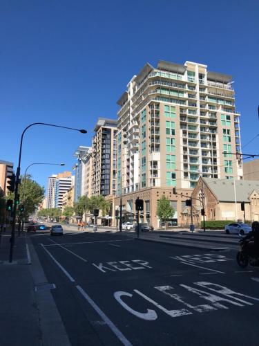 96 North Terrace – Photos 5