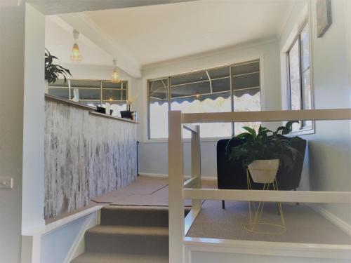 Η κουζίνα ή μικρή κουζίνα στο Sky Rider Motor Inn