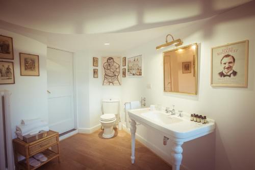 AdAstra Suites photo 31