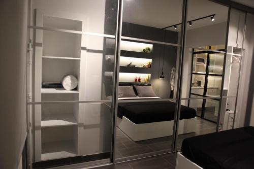 Super Stylish Apartments in Syntagma Square!
