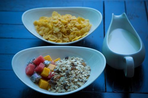 ホテルの敷地内または近くでの食事または食べ物
