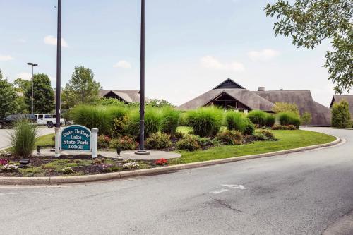 Afbeelding uit fotogalerij van Dale Hollow Lake State Resort Park in Frogue