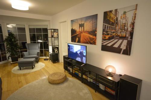
A television and/or entertainment center at Apartmani Samobor-centar
