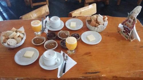 Opciones de desayuno para los huéspedes de Complejo Turístico Sol de Puelo