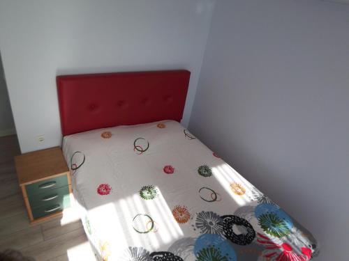 Postel nebo postele na pokoji v ubytování izmir Tatil Evi Beach Resort Seferihisar