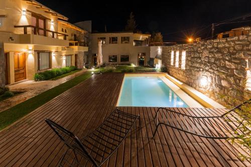 Bazén v ubytování Al Sereno Hotel Panoramico nebo v jeho okolí