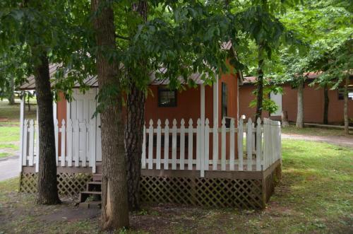 Taman di luar Ft. Wilderness RV Park and Campground