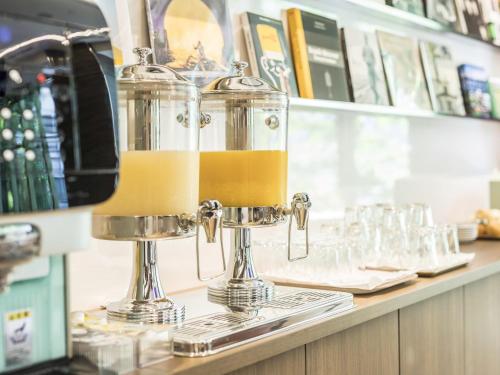 a drink in a blender sitting on a counter at Hotel Wing International Hakata Shinkansenguchi in Fukuoka