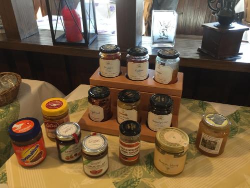 Jídlo v penzionu nebo okolí