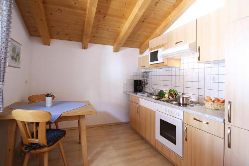 Kuchyň nebo kuchyňský kout v ubytování Appartement Ferienglück