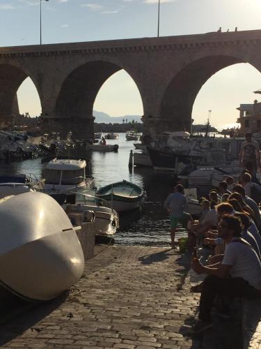 Φυσικό τοπίο κοντά σε αυτή η παραθεριστική κατοικία