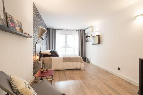 Malaga Beach Apartment next to the beach and city center