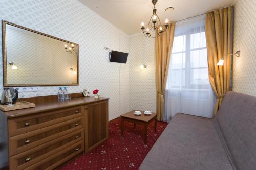 A bathroom at Hotel Moyka 5