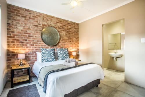 Gallery image of El Dorado 65 Luxury Self Catering in Oudtshoorn