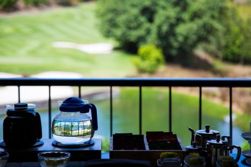 En balkon eller terrasse på Oxford Golf Resort