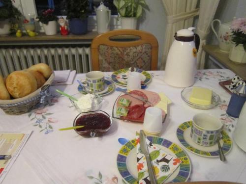 Mad på pensionatet eller i nærheden