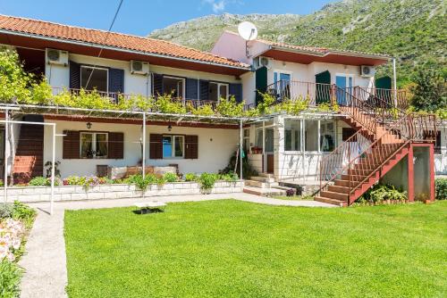 Apartmani Tabain I