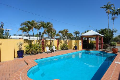 Bazén v ubytování Reef Resort Motel nebo v jeho okolí