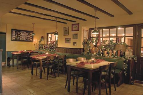 Εστιατόριο ή άλλο μέρος για φαγητό στο Hotel und Landgasthof Zum Bockshahn