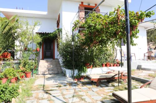 Gallery image of Villa Marigo in Kolios