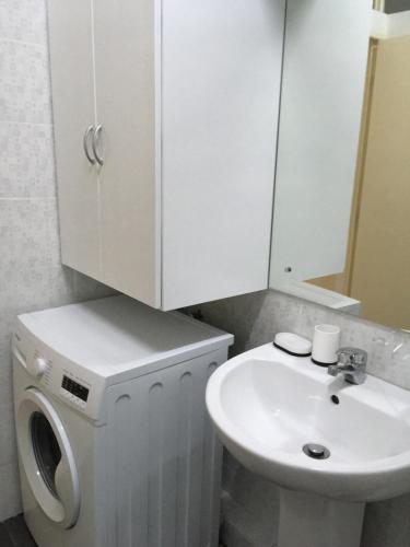 Gallery image of BR Apartment & Studios in Curepipe