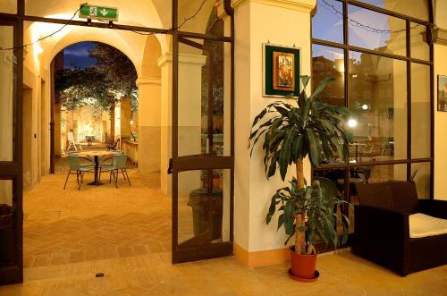 Gambar di galeri bagi Ostello Palazzo Pierantoni di Foligno
