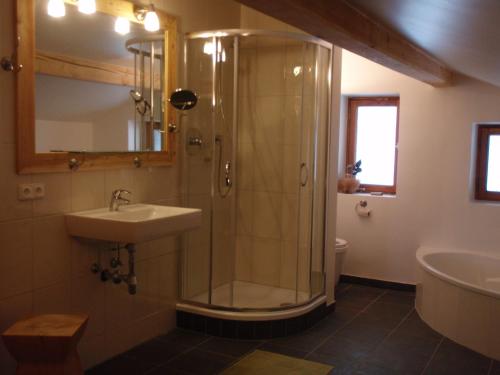 Gallery image of Landhaus Marlies in Zell am See