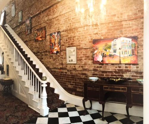 Lafitte Hotel & Bar Image